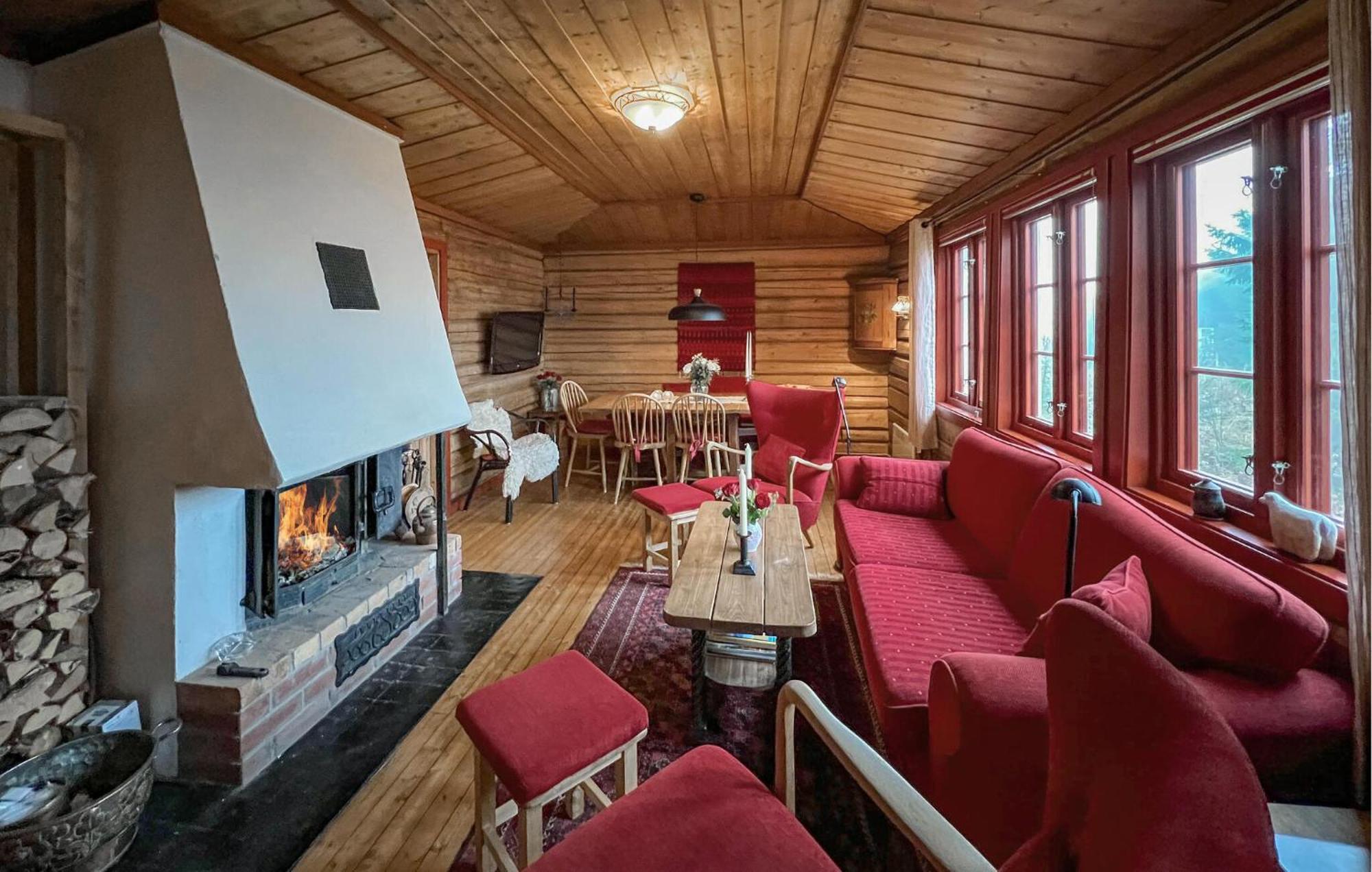 Awesome Home In Lillehammer With Sauna Экстерьер фото